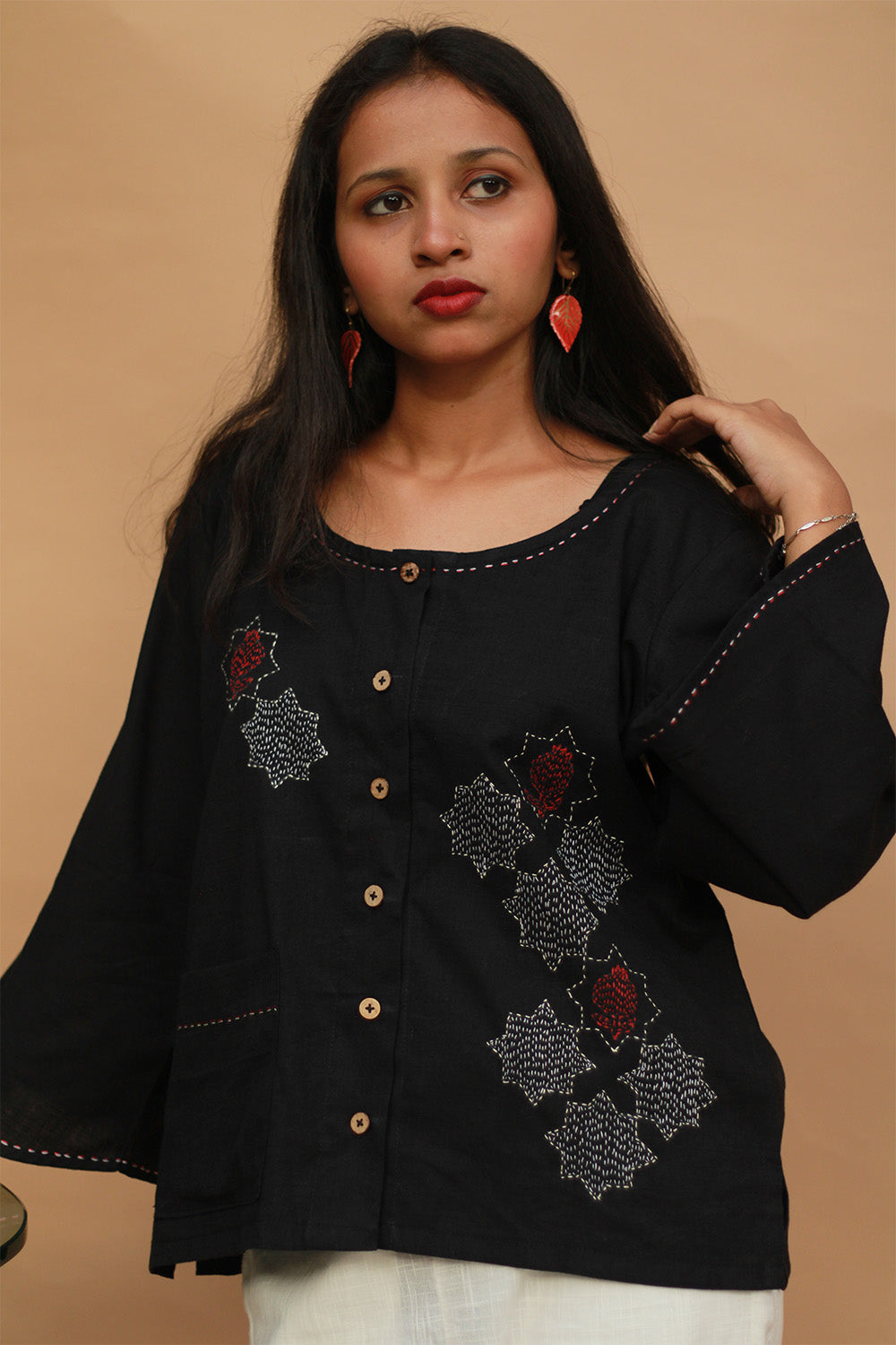 Ambrai | Embroidered Cotton Shirt | Noir