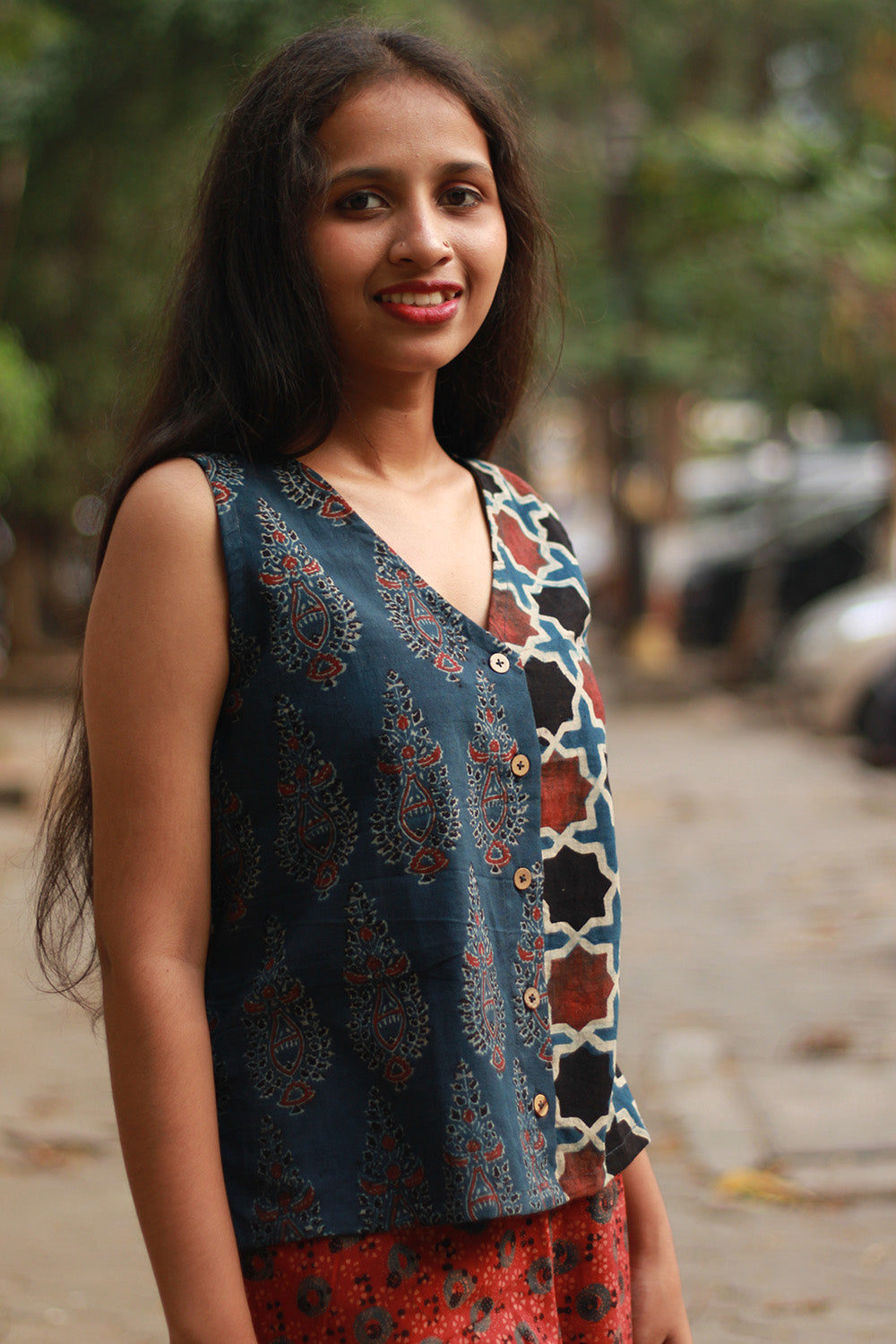 Front Buttoned Vest | Cotton | Blue Booti with Madder Shatkon Ajrakh