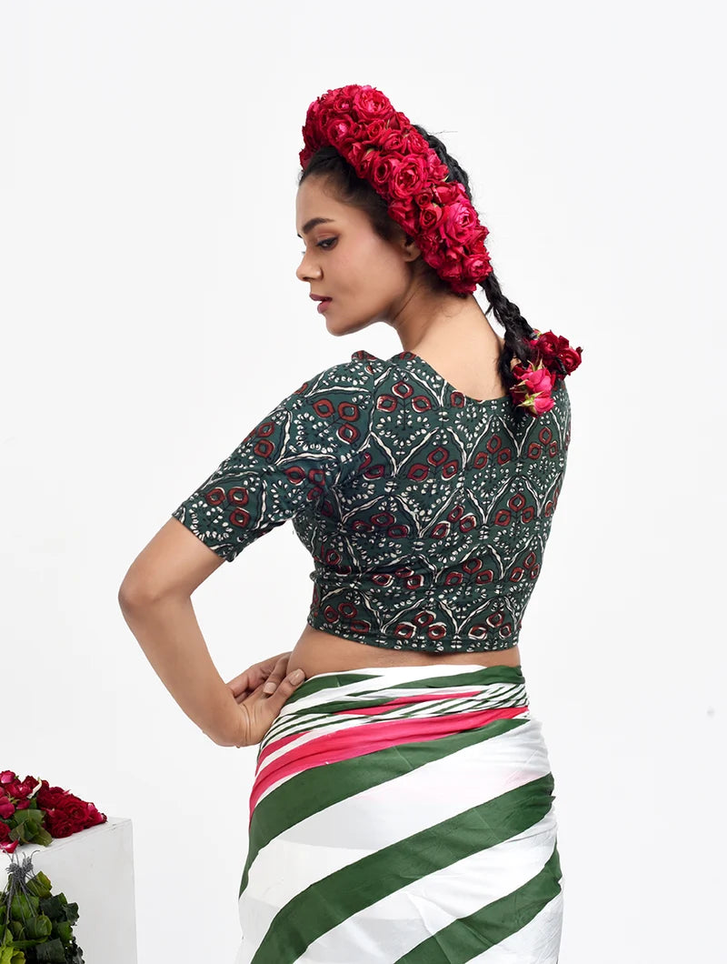 Kirgiti | Stretchable Blouse / Crop Top | Green Dabu