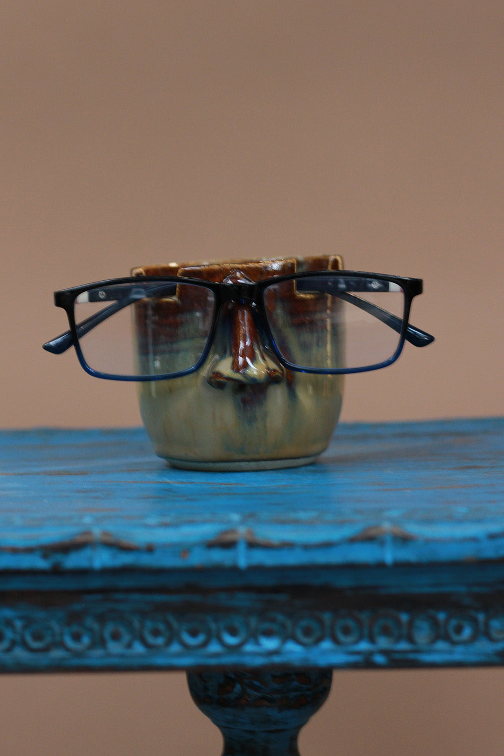 Mrudgandh | Ceramic Specs Holder