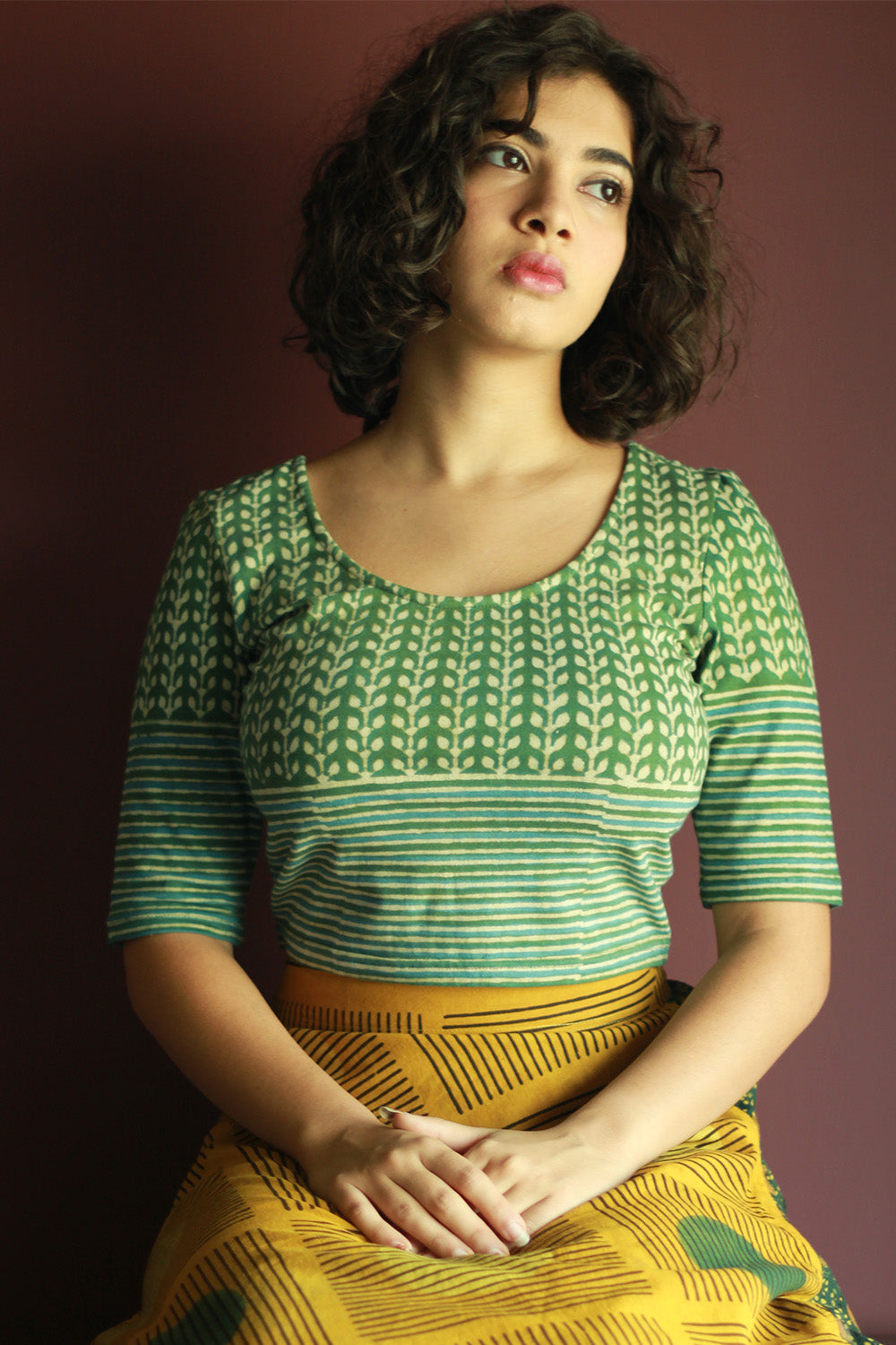Kirgiti | Stretchable Blouse / Crop Top | Green Leaf Dabu