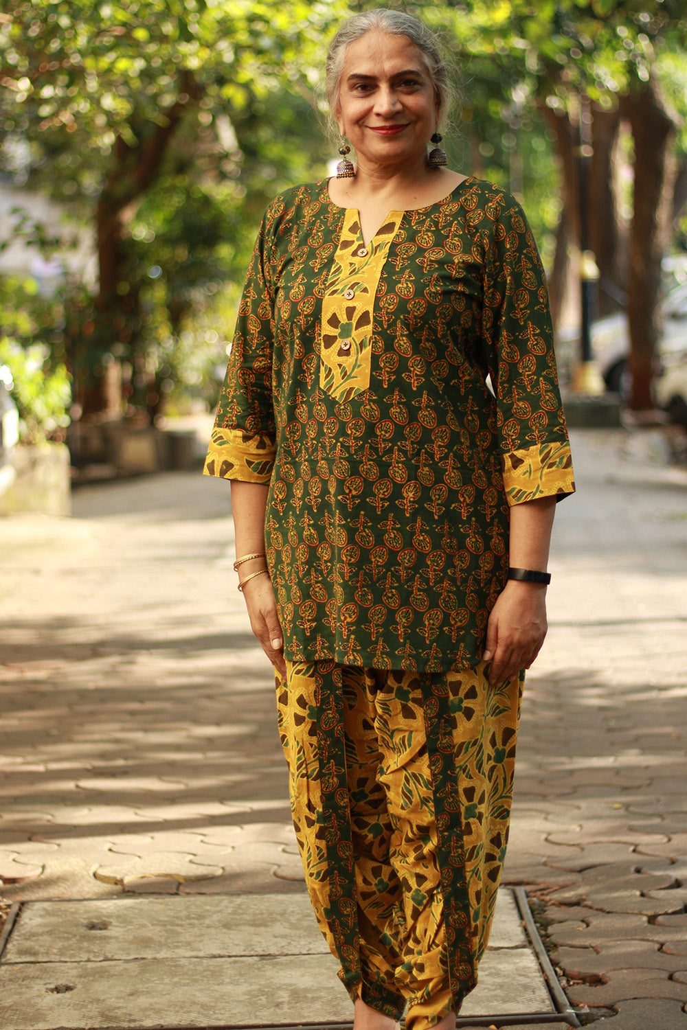 Shubhra | Short Kurta | Kali Ajrakh | Green