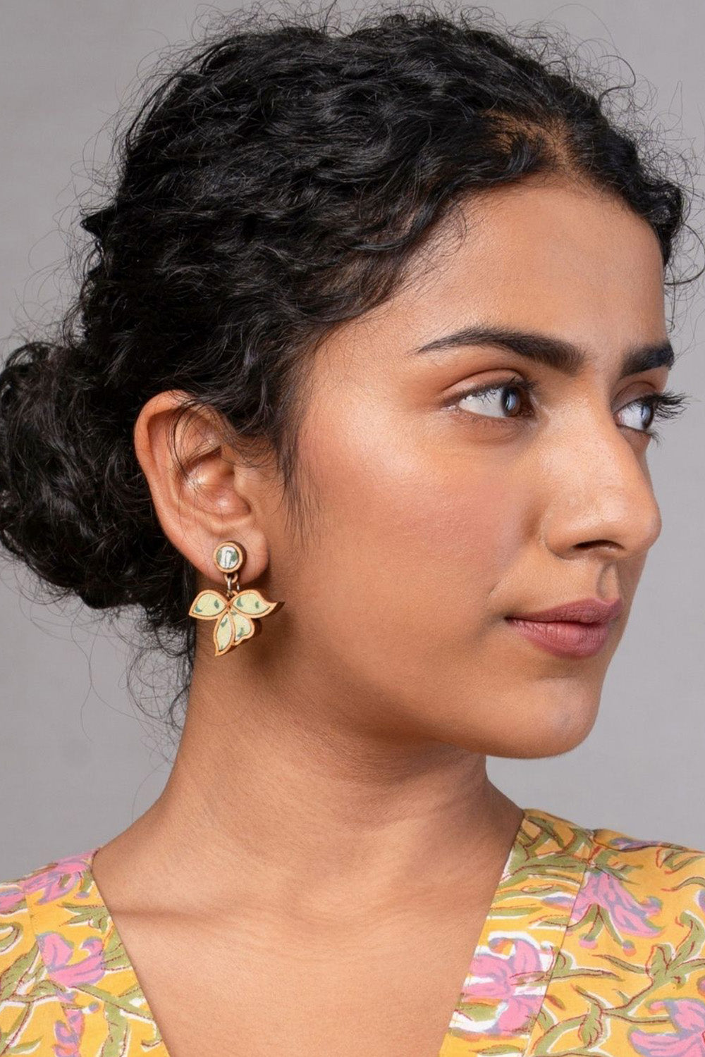 Abira | Chindi Fabric & Wood Earrings | Green