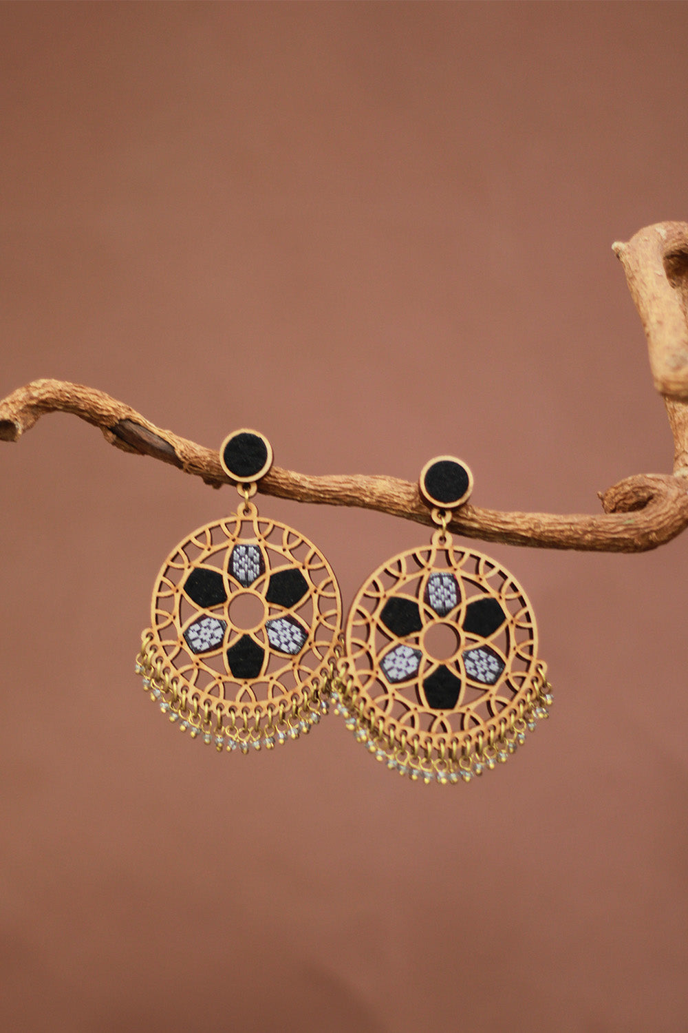 Abira | Chindi Fabric & Wood Earrings | Noir