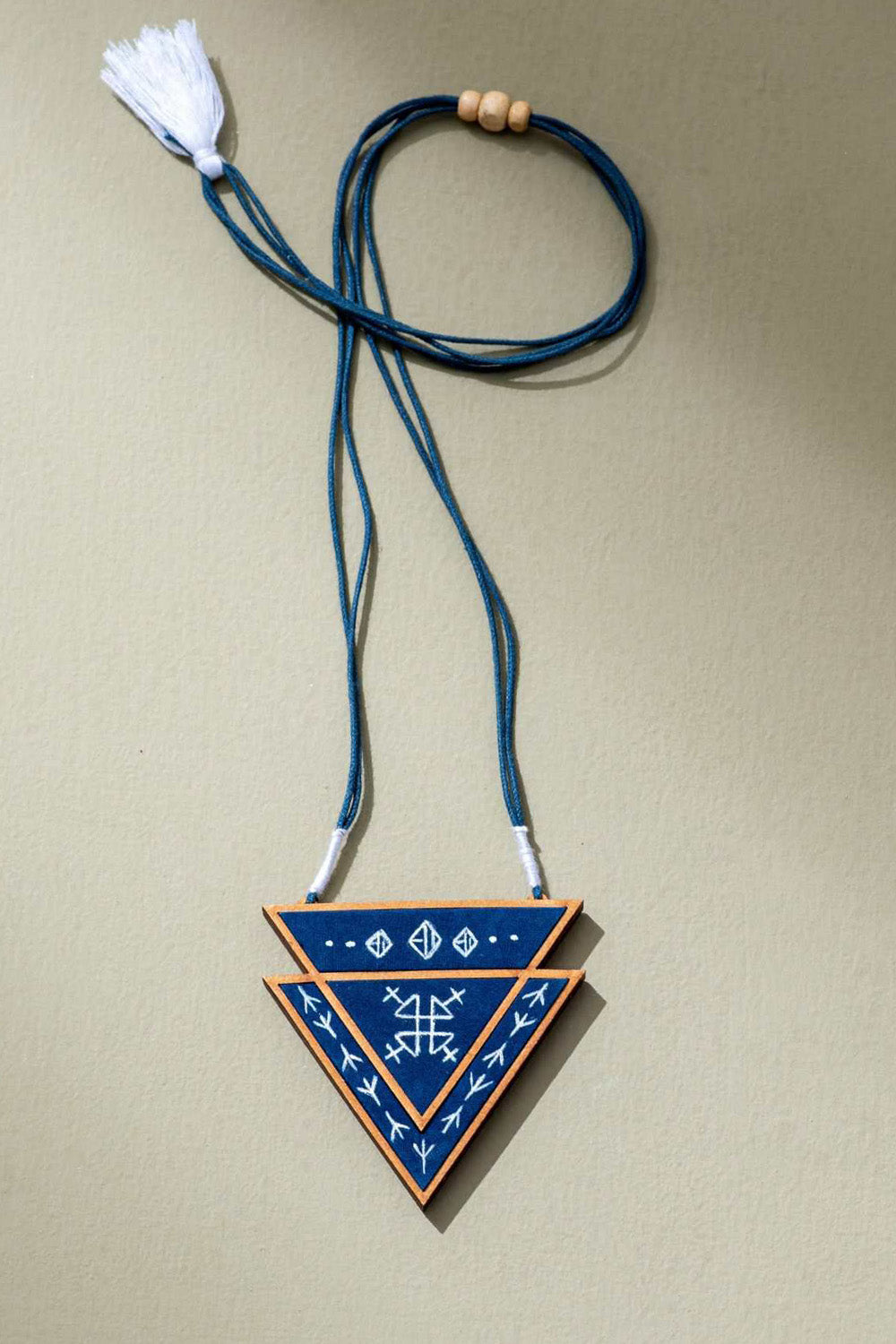 Abira | Chindi Fabric & Wood Necklace | Blue