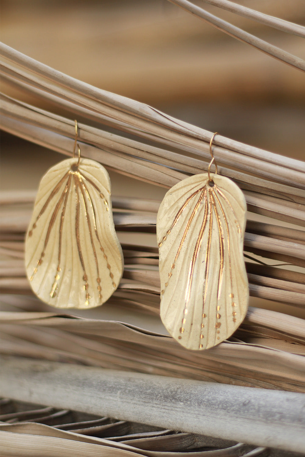 Mrida | Ceramic Earrings | Cream Shell
