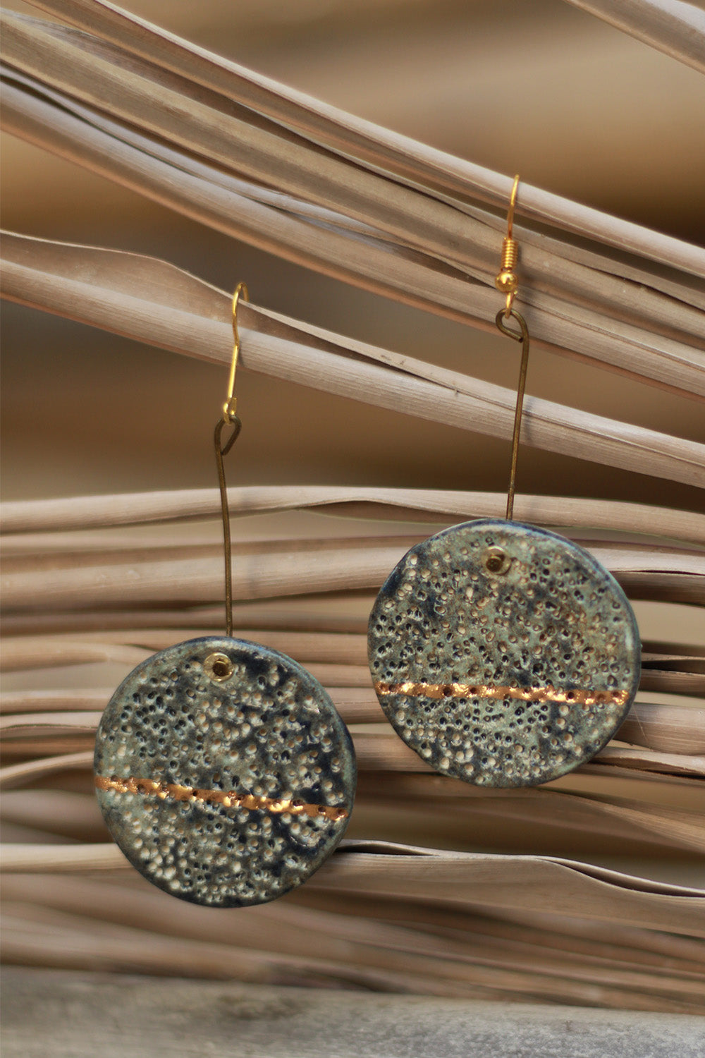 Mrida | Ceramic Earrings | Grey Speckled Disc