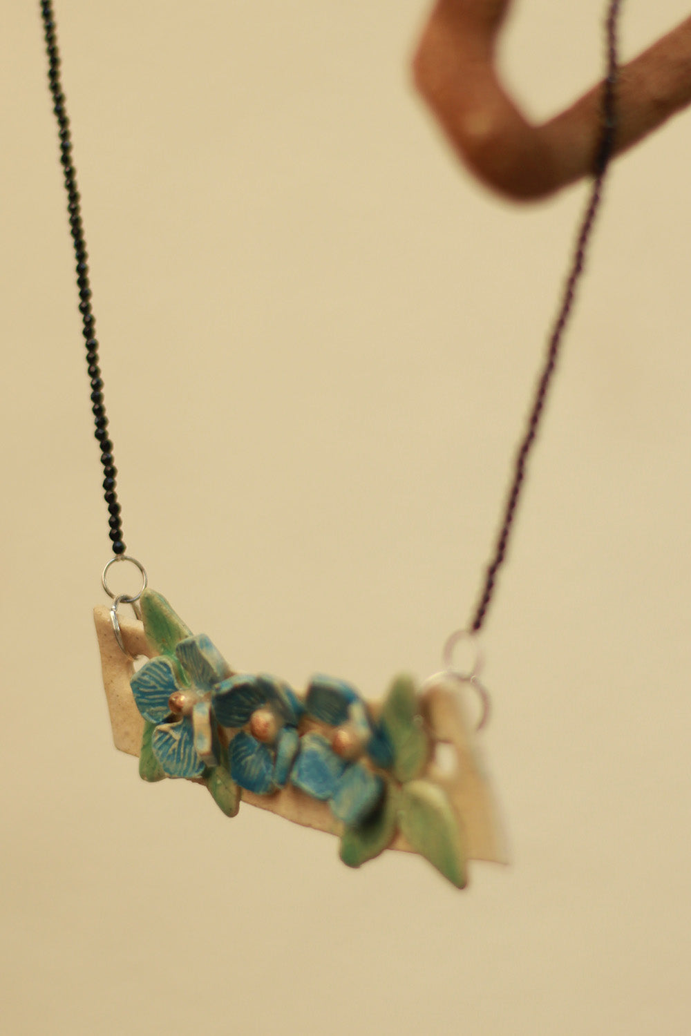 Mrida | Ceramic Necklace | Blue Flower