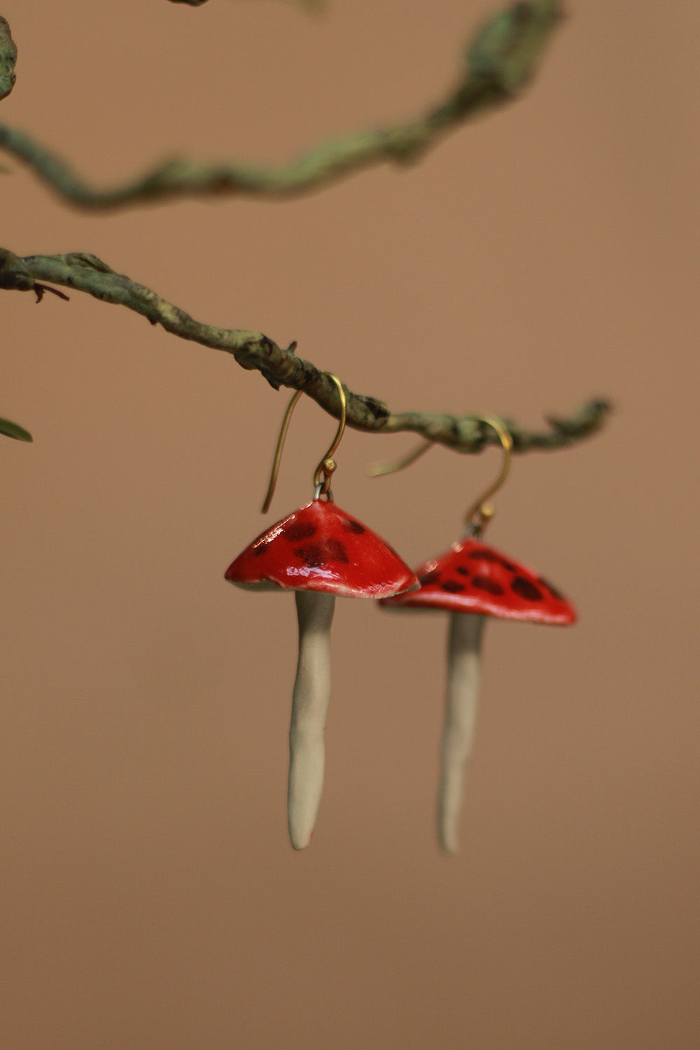 Sadhvi | Ceramic Toad Stools | Red Long