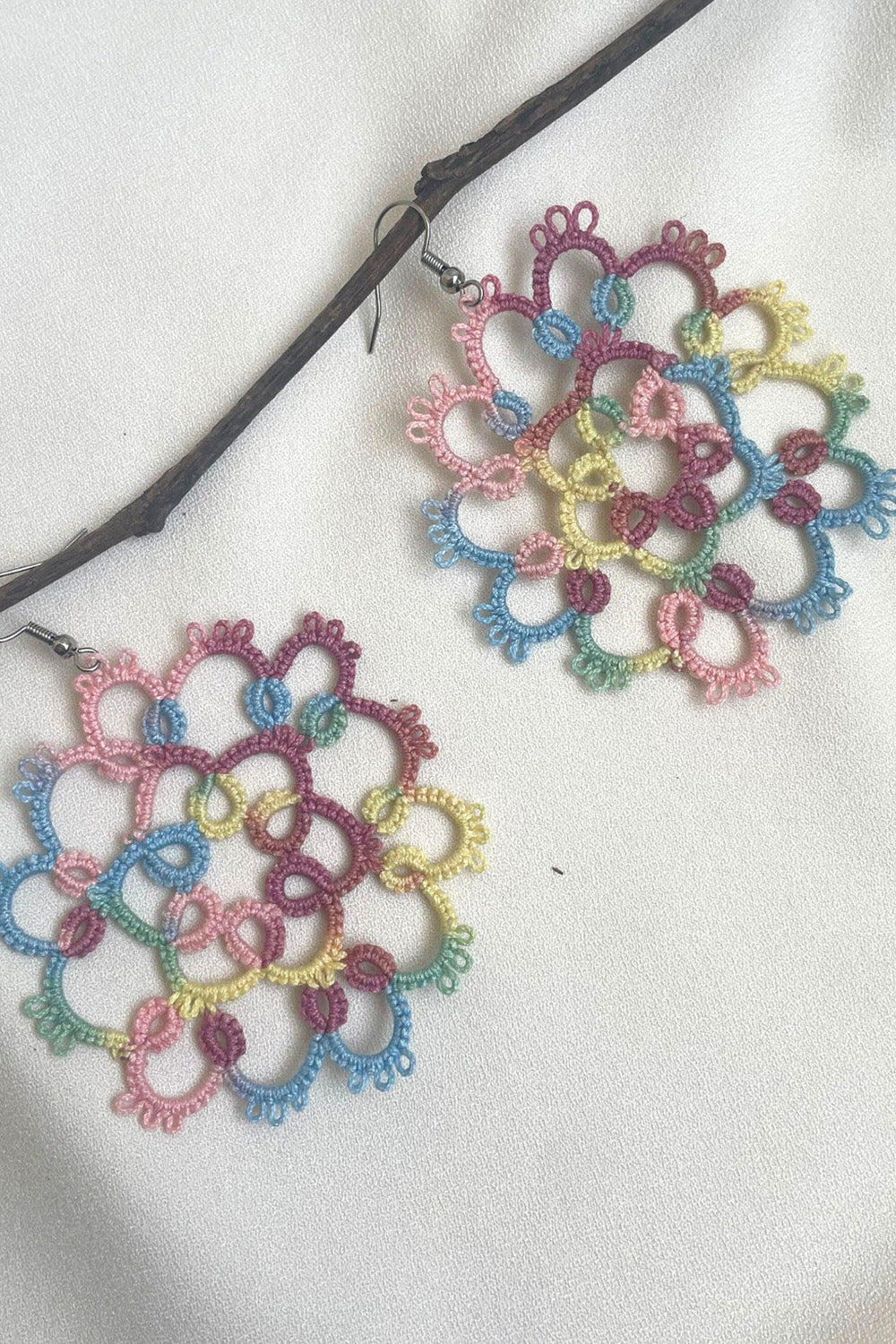 Knots to Node | Marshmallow Delight Earrings