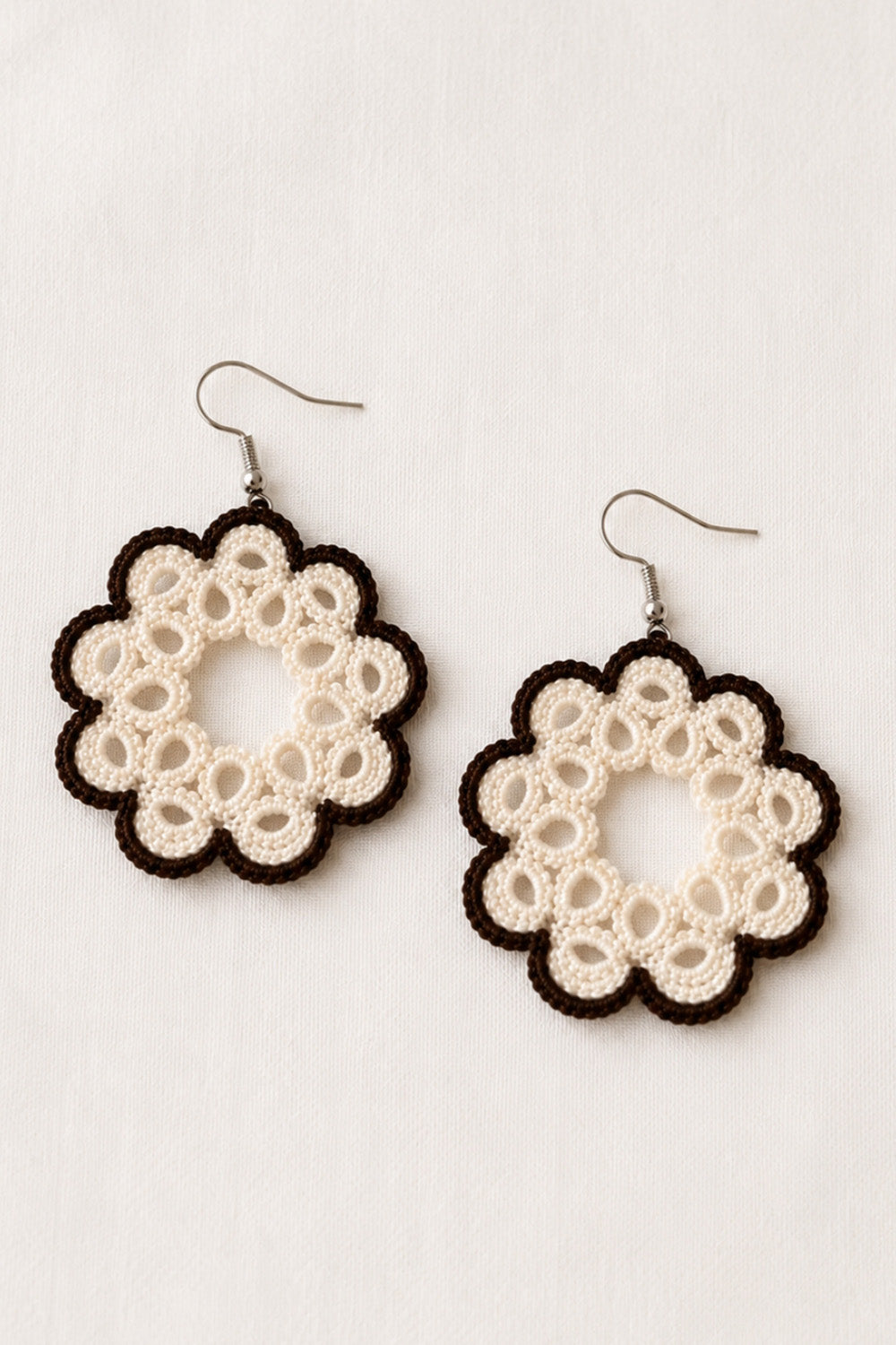 Knots to Node | Vanilla Cocoa Earrings