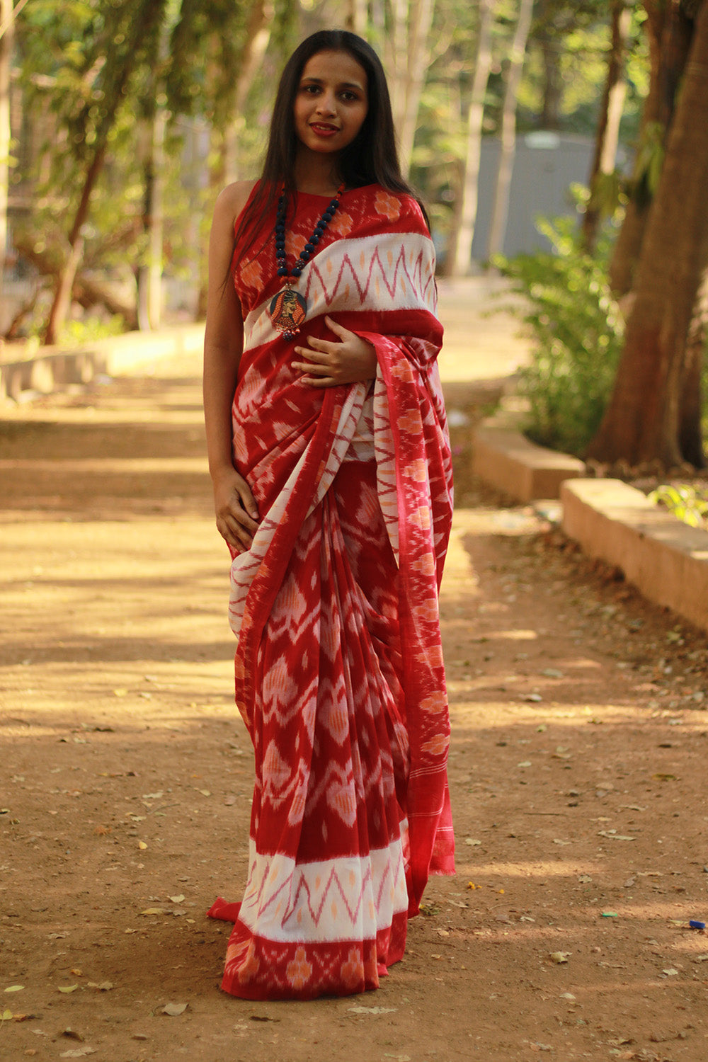 Handloom Cotton Saree | Ikkat | White & Pink