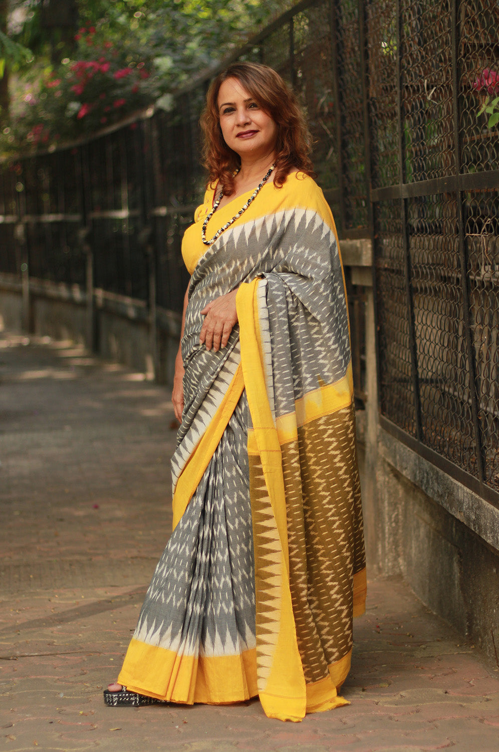 Handloom Cotton Saree | Ikkat | Grey & Yellow