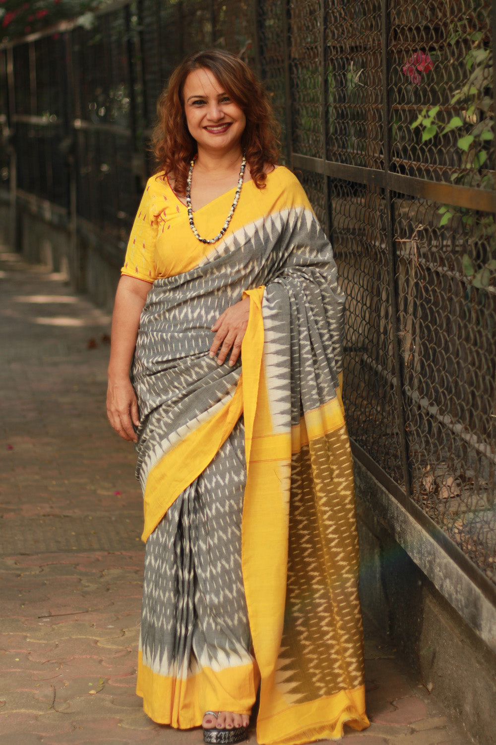 Handloom Cotton Saree | Ikkat | Grey & Yellow
