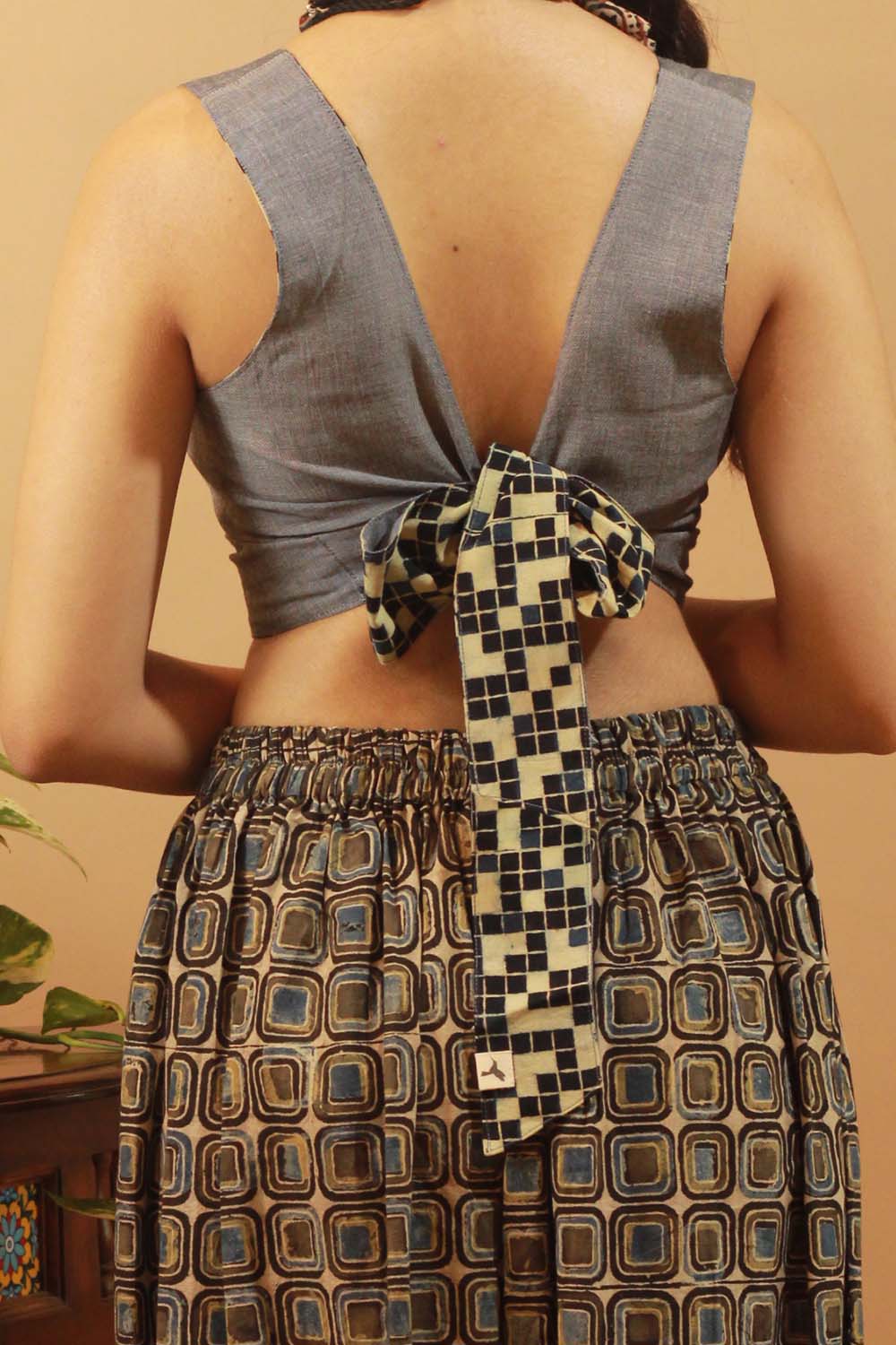 Mastaani | Reversible Blouse | Geometric Ajrakh & Solid Gray