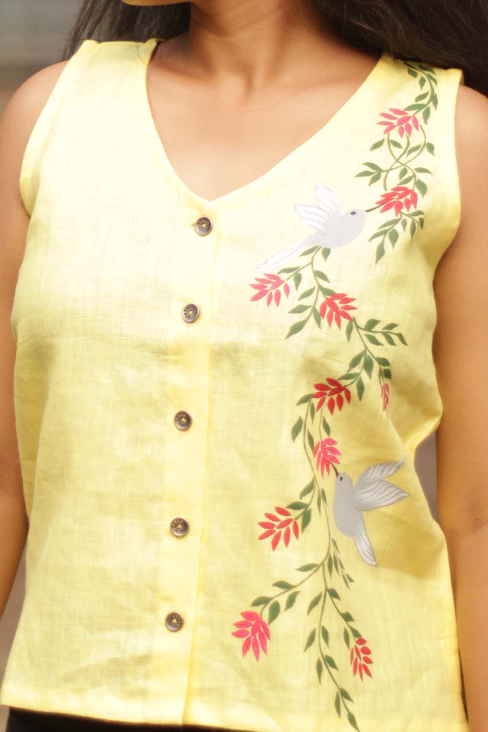 The Hummingbird's Flight Linen Top | Yellow