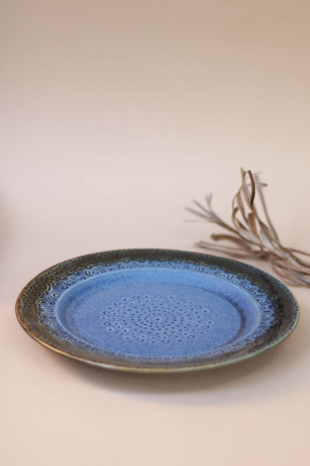 Larena Serving Plate