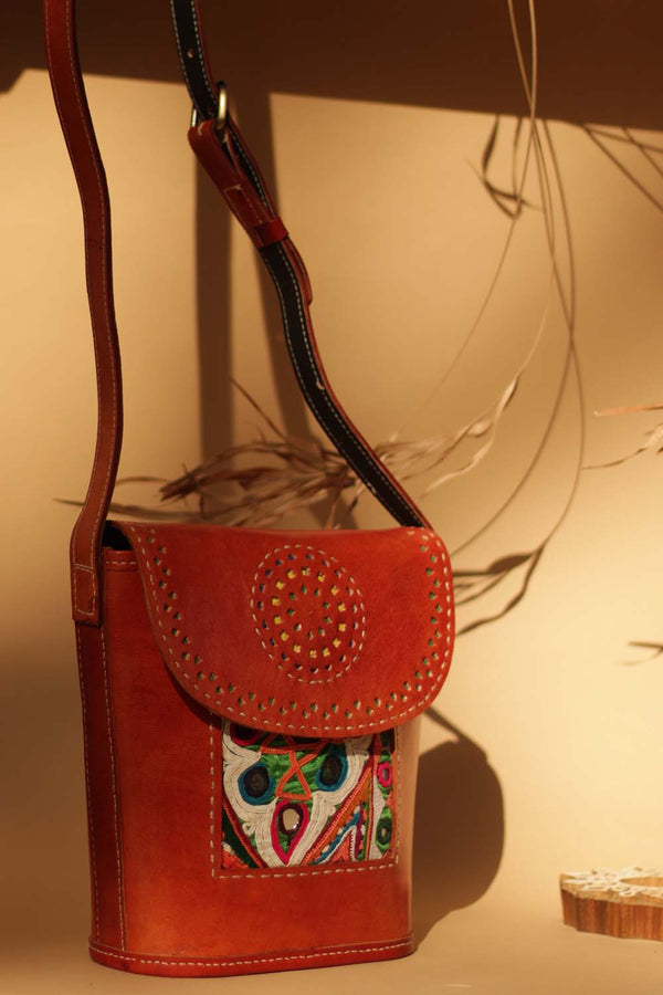 Handcrafted Kutchi Leather Bag