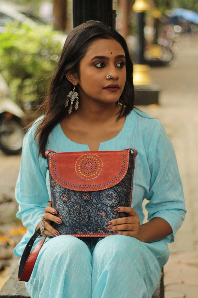 Kutchi Leather Sling | Cobalt