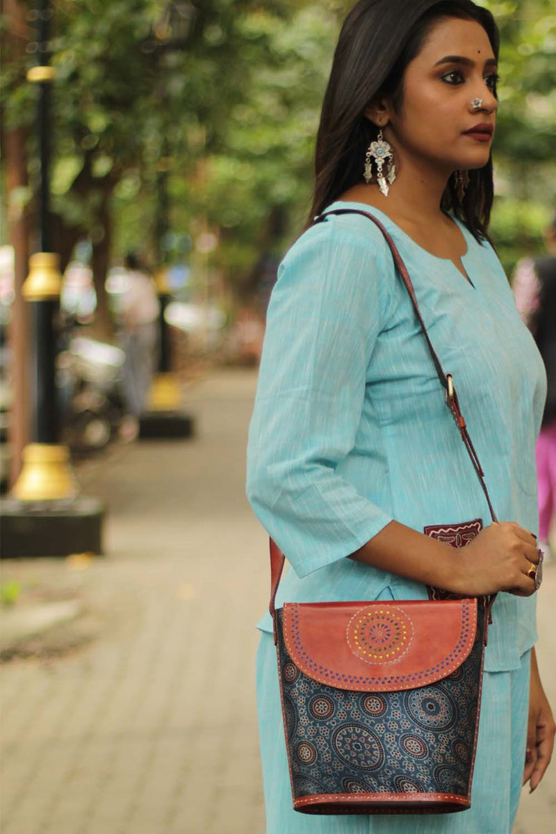 Kutchi Leather Sling | Cobalt