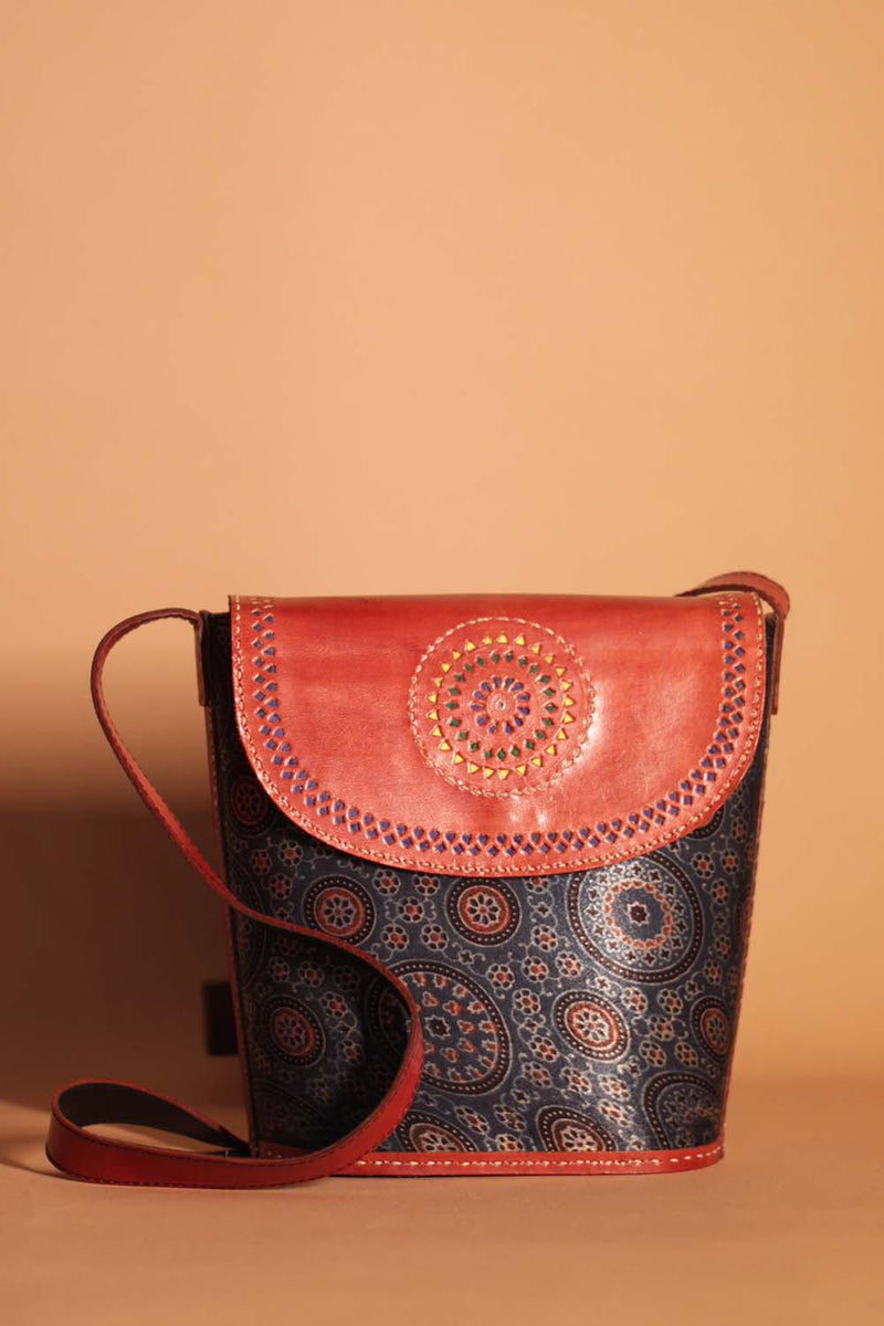 Kutchi Leather Sling | Cobalt