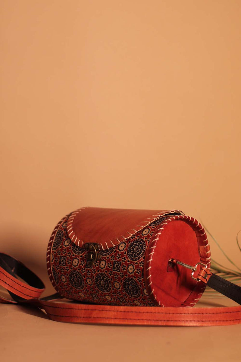 Cylindrical Kutchi Leather Sling | Red