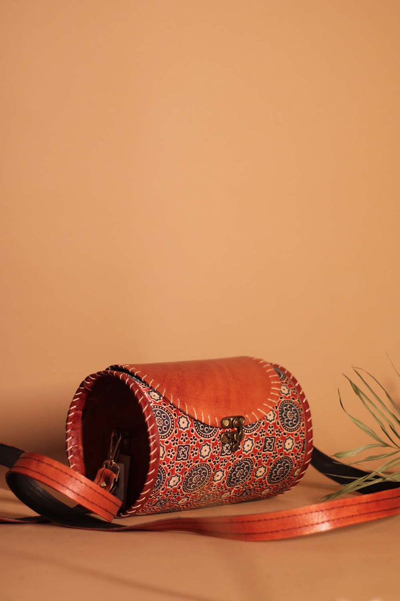 Cylindrical Kutchi Leather Sling | Red