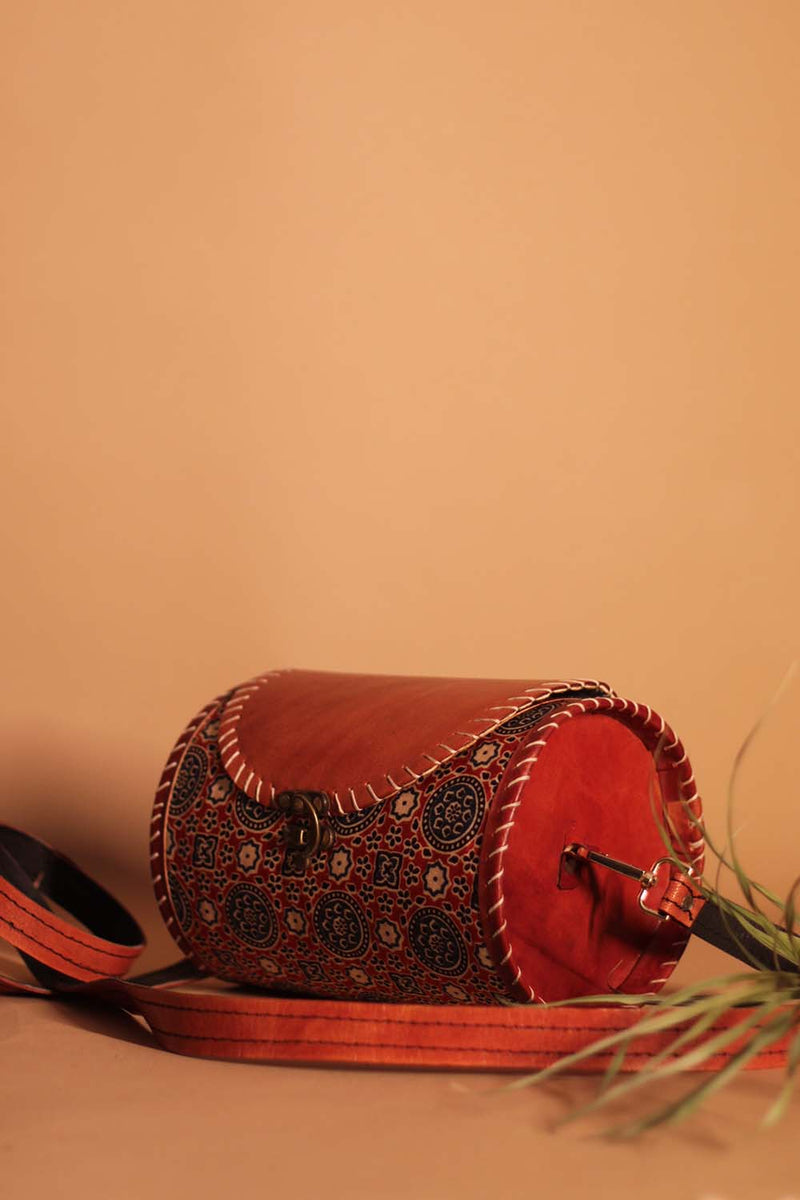 Cylindrical Kutchi Leather Sling | Red