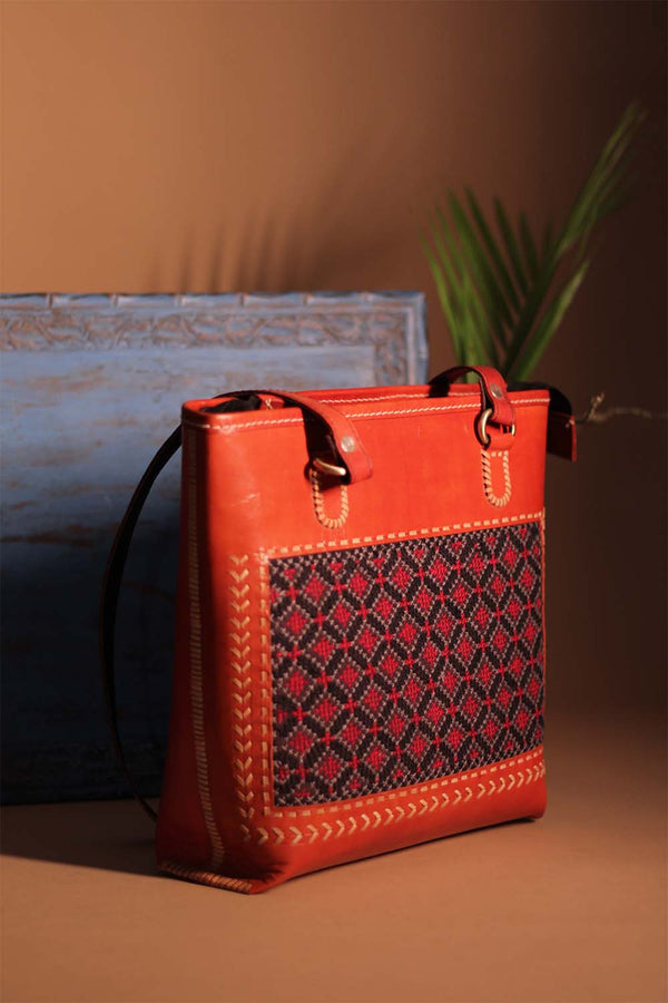 Kutchi Leather Handbag | Tan with Embroidery
