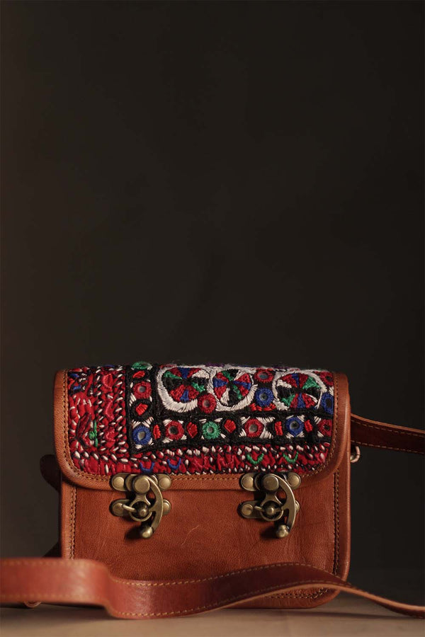 Kutchi Leather Bag | Mirrorwork Sling | Square
