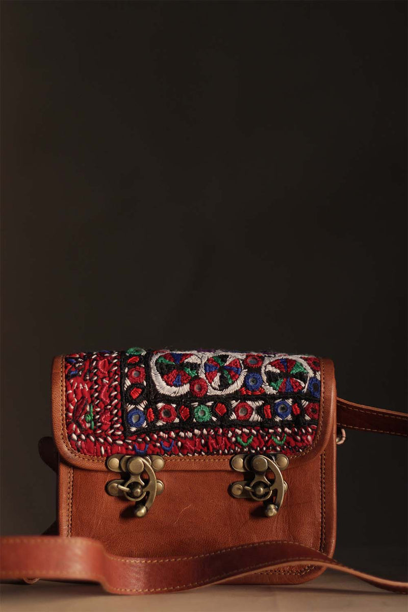 Kutchi Leather Bag | Mirrorwork Sling | Square