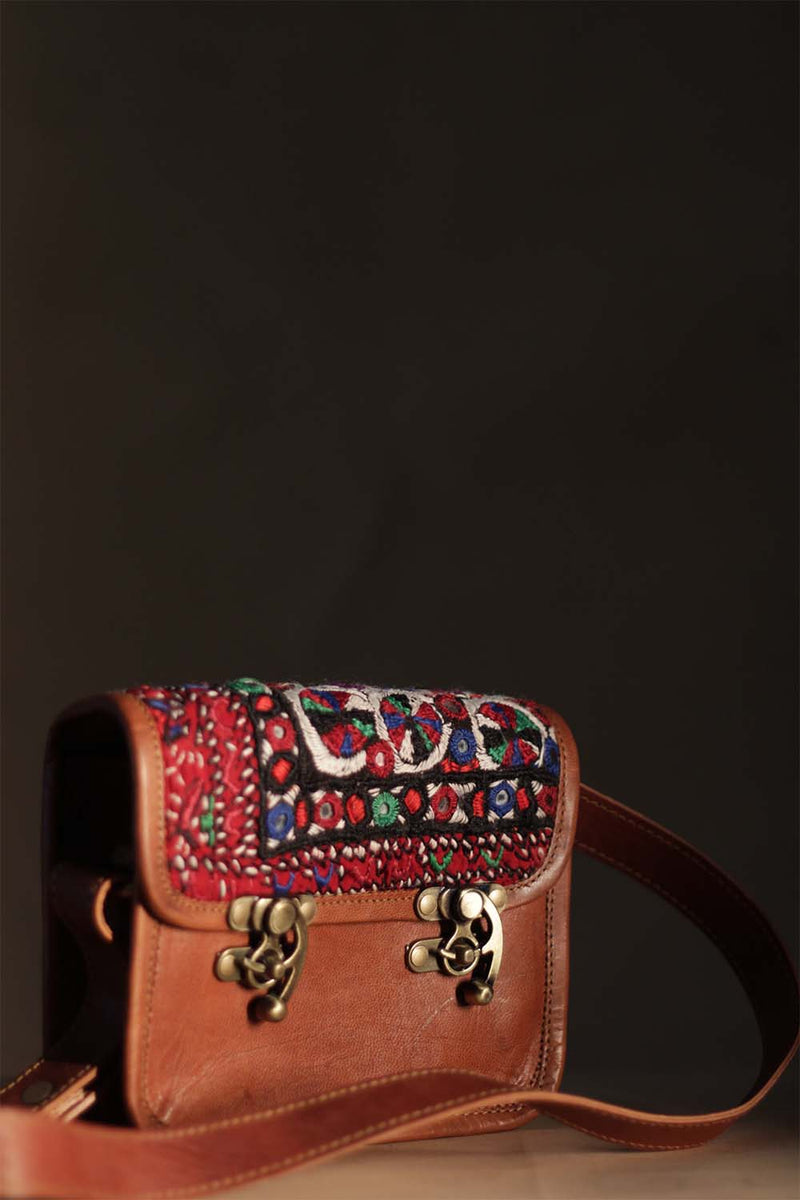 Kutchi Leather Bag | Mirrorwork Sling | Square