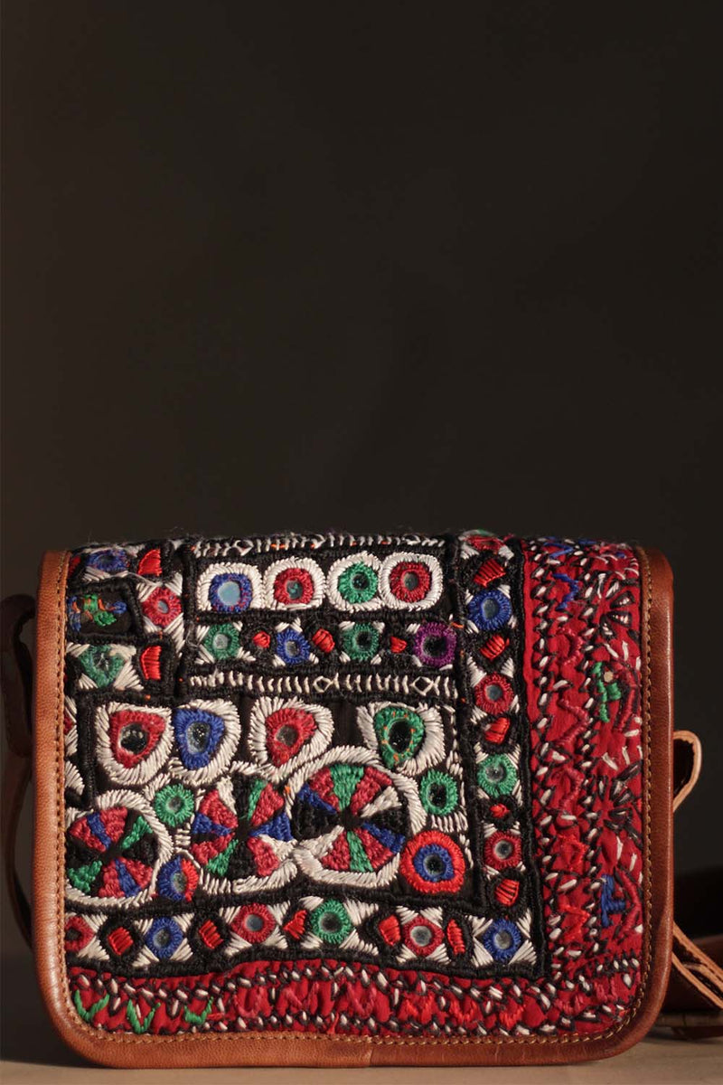 Kutchi Leather Bag | Mirrorwork Sling | Square