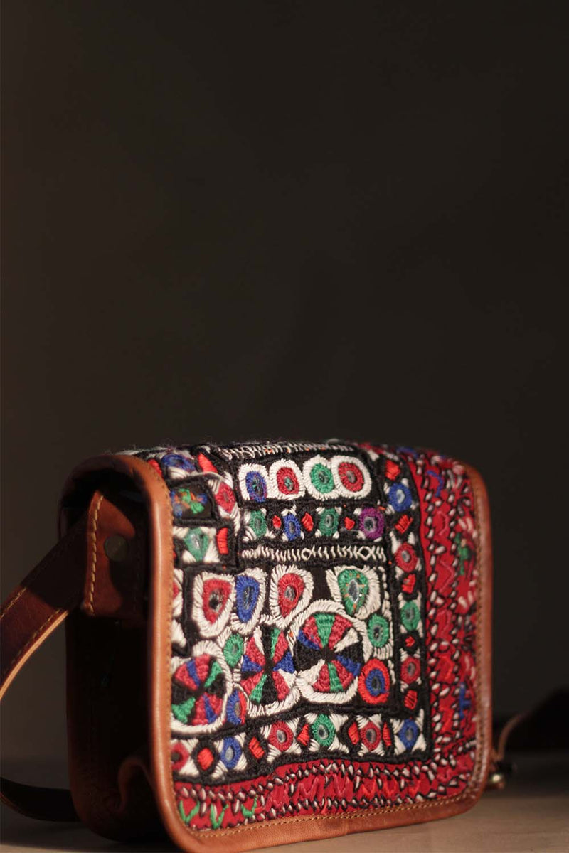 Kutchi Leather Bag | Mirrorwork Sling | Square