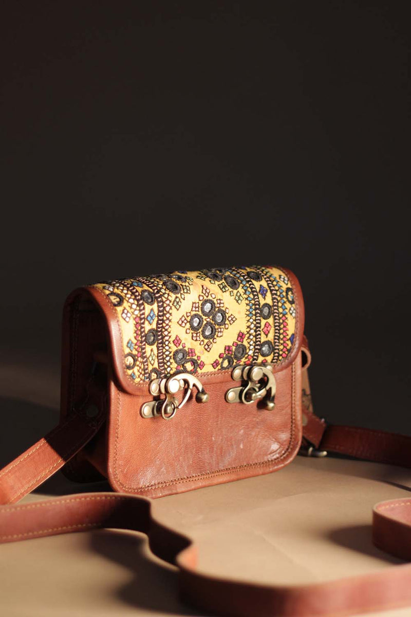 Kutchi Leather Bag | Mirrorwork Sling | Square