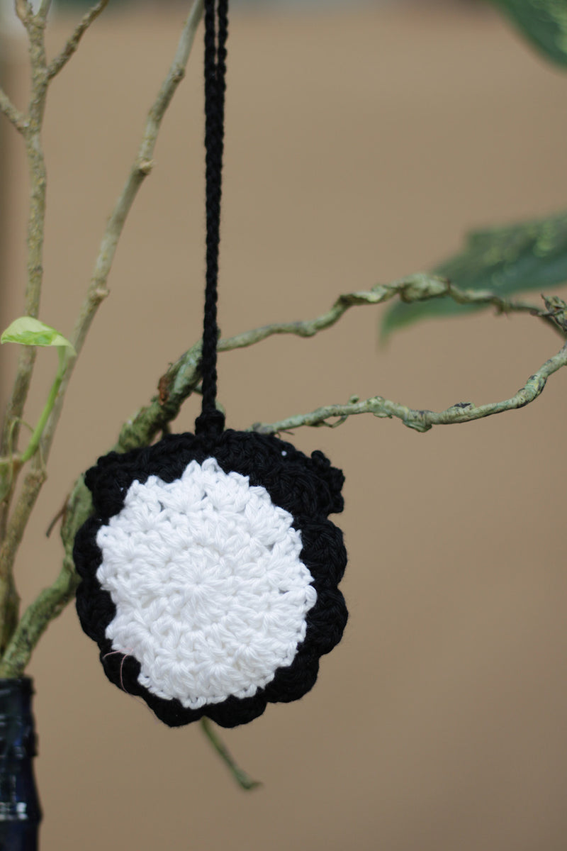 Natkhat Ullu | Knick Knack Crochet Pouch | Black