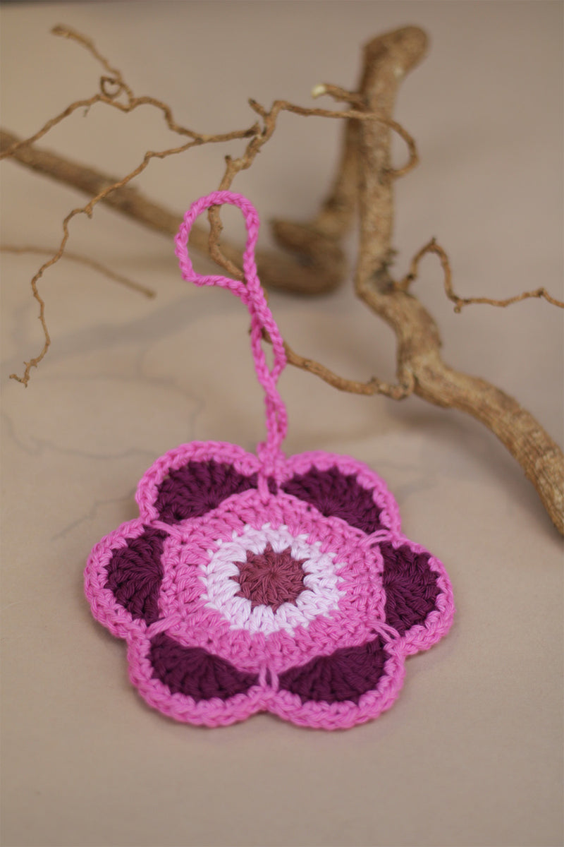 Khilkhilate Phool | Knick Knack Crochet Pouch | Pink