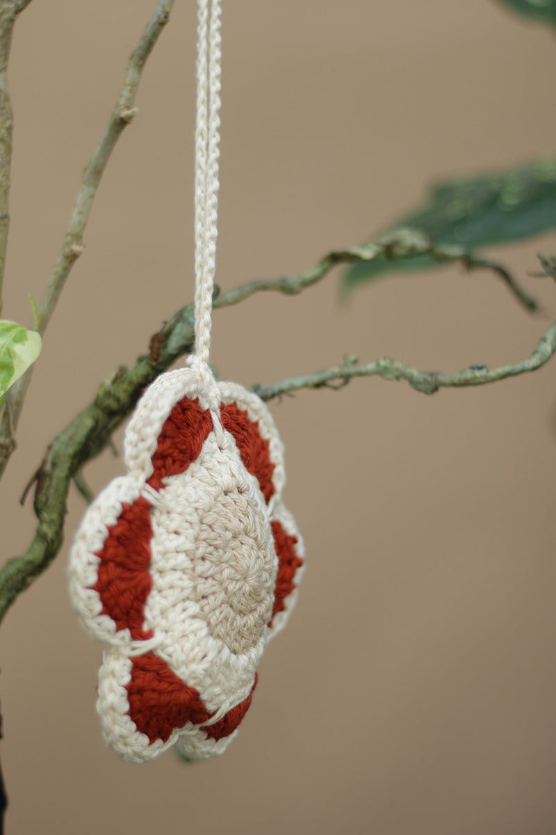 Khilkhilate Phool | Knick Knack Crochet Pouch | Chocolate