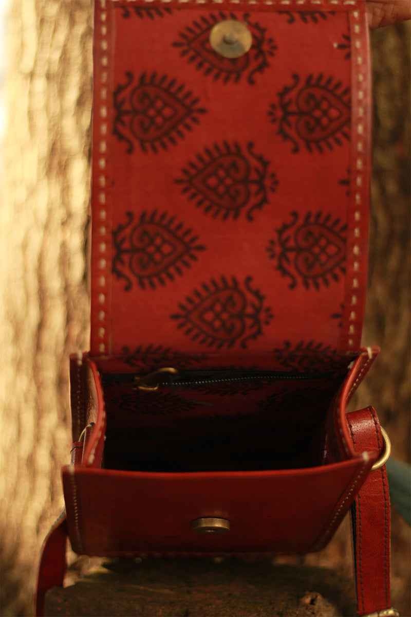 Handcrafted Kutch Leather Bag | Mirrorwork | Brown