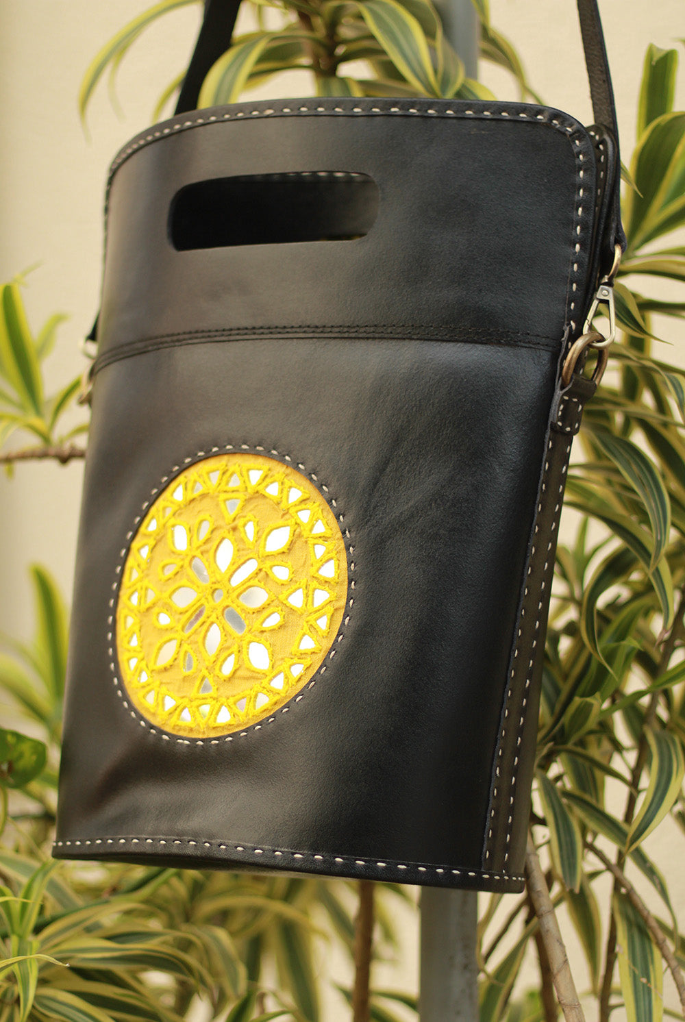 Handcrafted Kutch Leather Bag | Mirrorwork | Noir