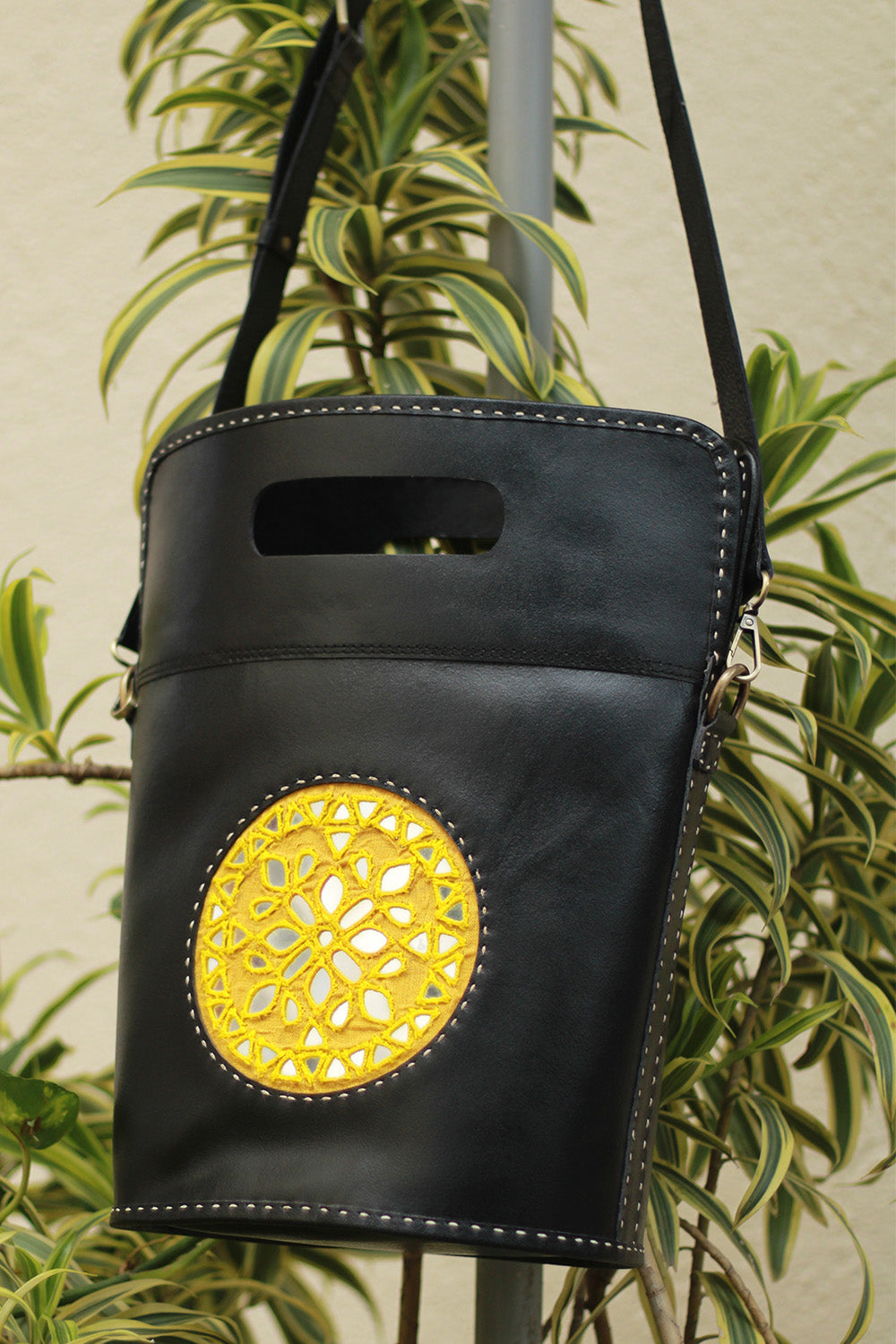 Handcrafted Kutch Leather Bag | Mirrorwork | Noir