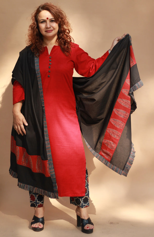 Mul Dupatta | Noir with Ajrakh