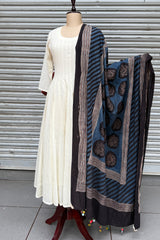 Cotton Ajrakh Dupatta with Potli