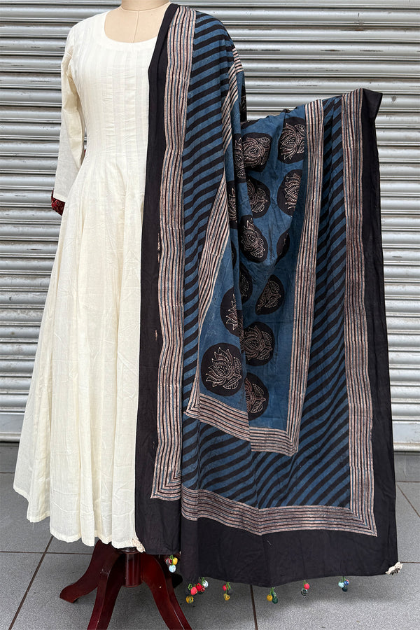Cotton Ajrakh Dupatta with Potli