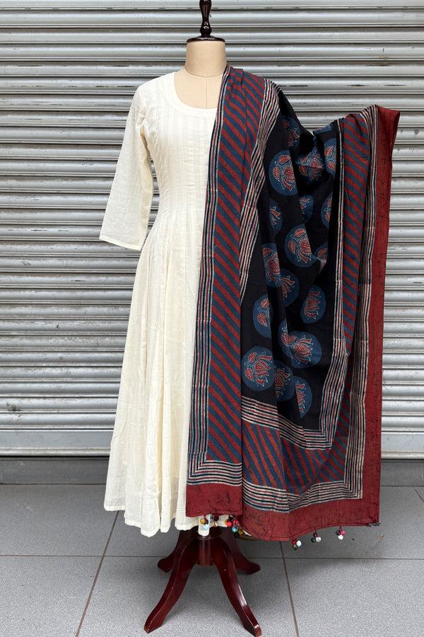 Cotton Ajrakh Dupatta with Potli
