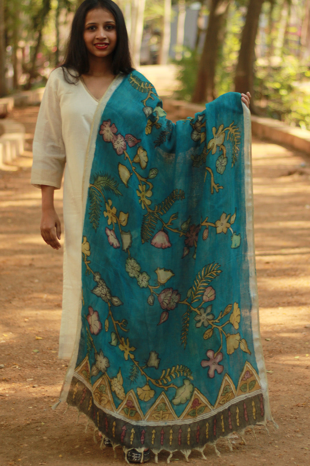 Leela | Linen Pen Kalamkari Dupatta