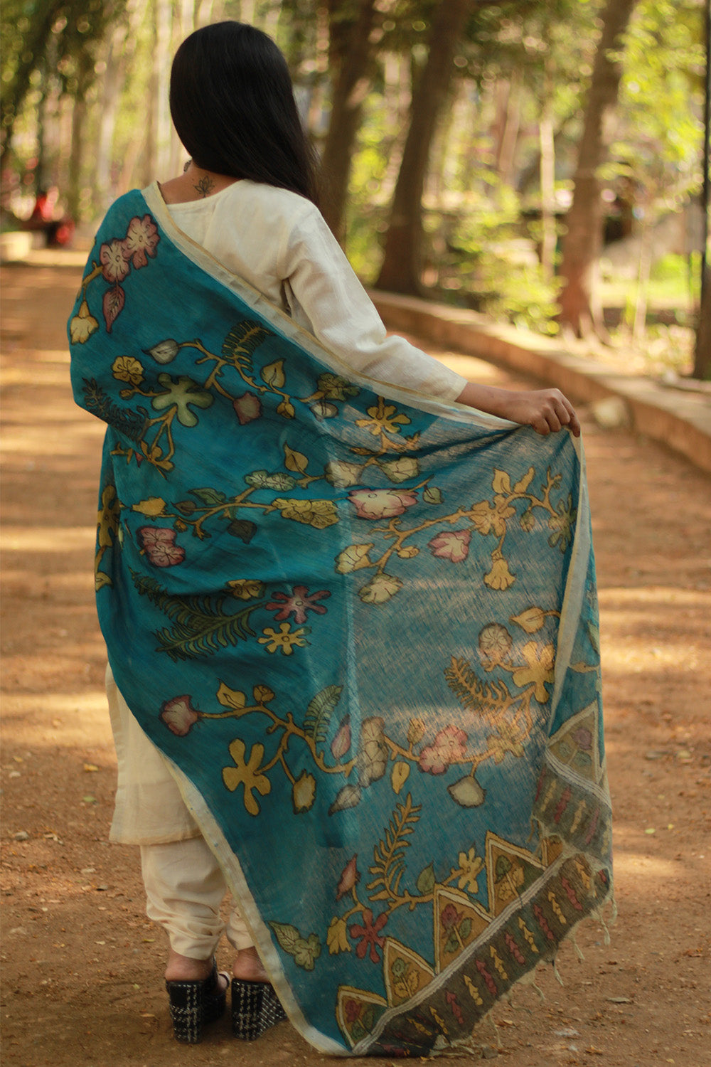 Leela | Linen Pen Kalamkari Dupatta