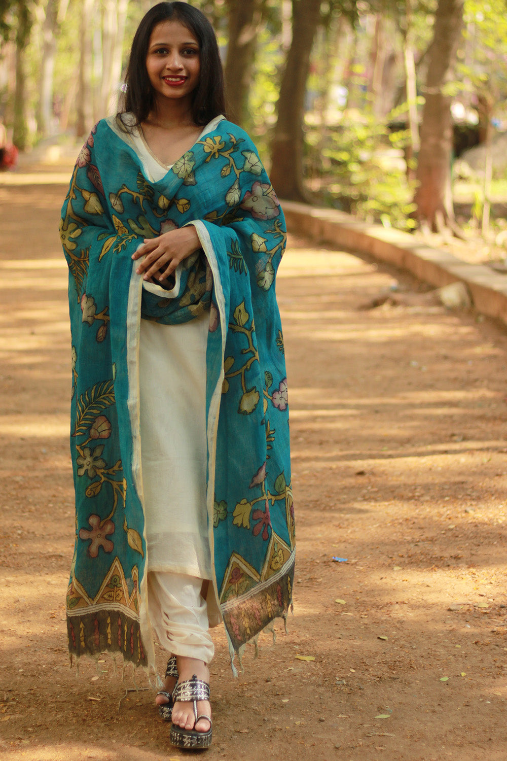Leela | Linen Pen Kalamkari Dupatta
