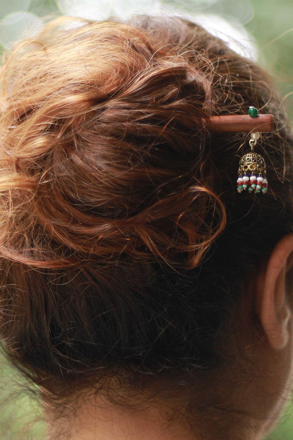 Anokhi | Small Jhumka Juda stick | White & Brown