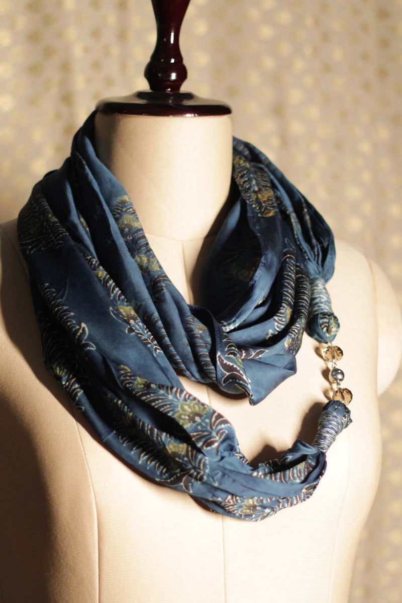 Scarf with Magnets | Conifers Indigo Ajrakh